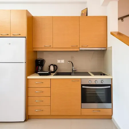 Apartment Mani Selinitsa Art Koloveas *