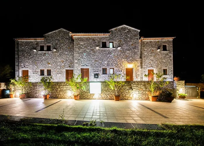 Mani Selinitsa Art Koloveas Apartment *