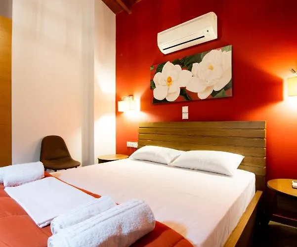 Mani Selinitsa Art Koloveas * Agios Nikolaos (Mani)