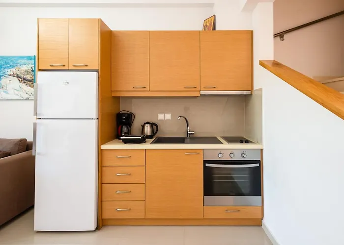 Apartment Mani Selinitsa Art Koloveas *