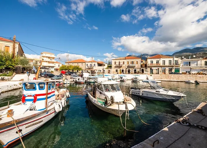 Mani Selinitsa Art Koloveas *